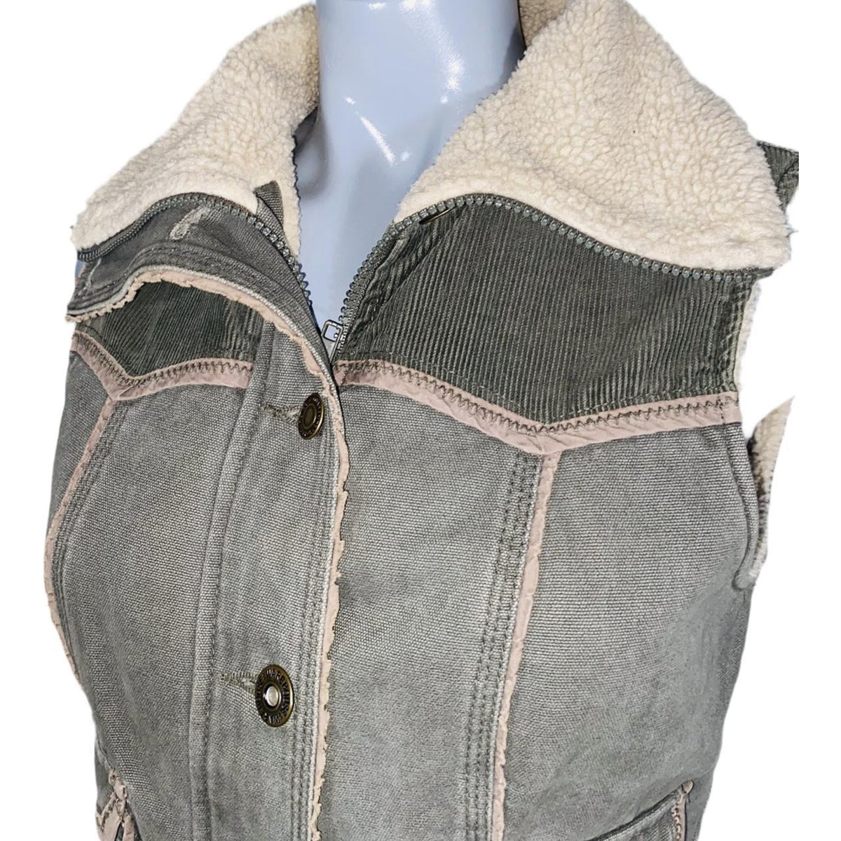 Green khaki and beige lined y2k Warehouse gilet uk10